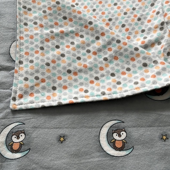 Gray owl baby flannel receiving blanket - Picture 3 of 8
